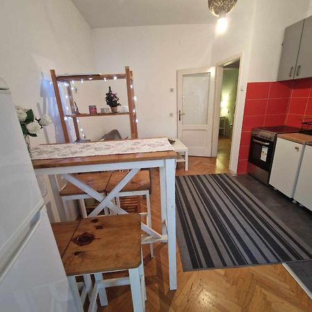 Central Station Private Rooms Belgrad Zewnętrze zdjęcie