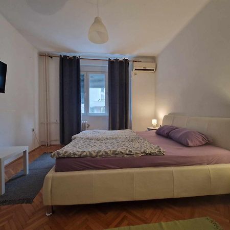 Central Station Private Rooms Belgrad Zewnętrze zdjęcie